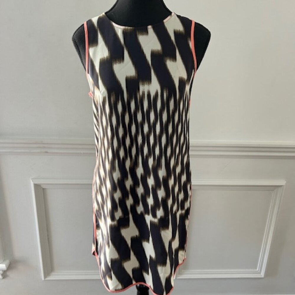Charlie Jade 100% Silk Shift Dress